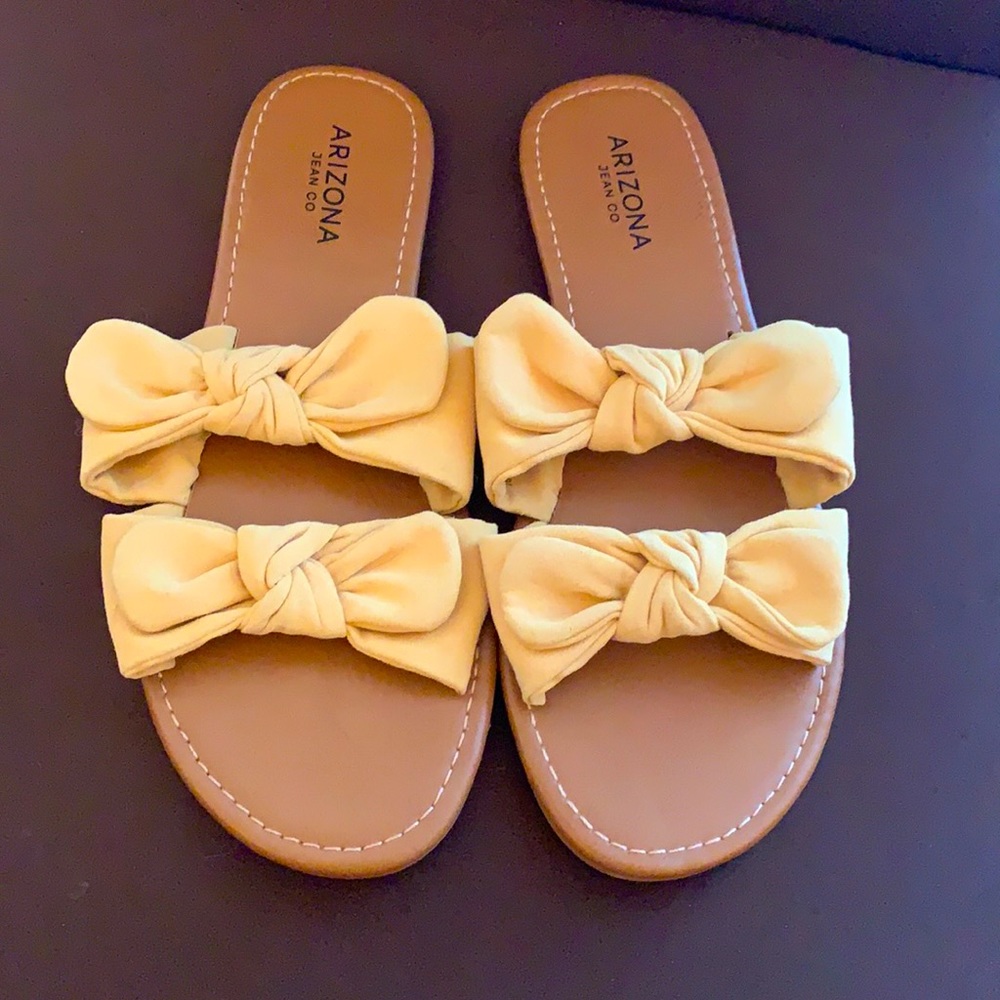 Arizona Jean Co Sandals-Size 8.5 Women’s
